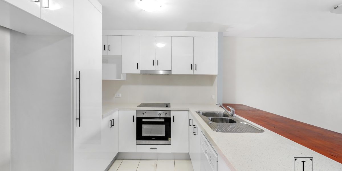 10/50-54 Birch Street, Manunda, QLD 4870 AUS