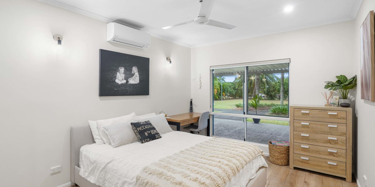 14 Joseph Banks Close, Kewarra Beach, QLD 4879 AUS