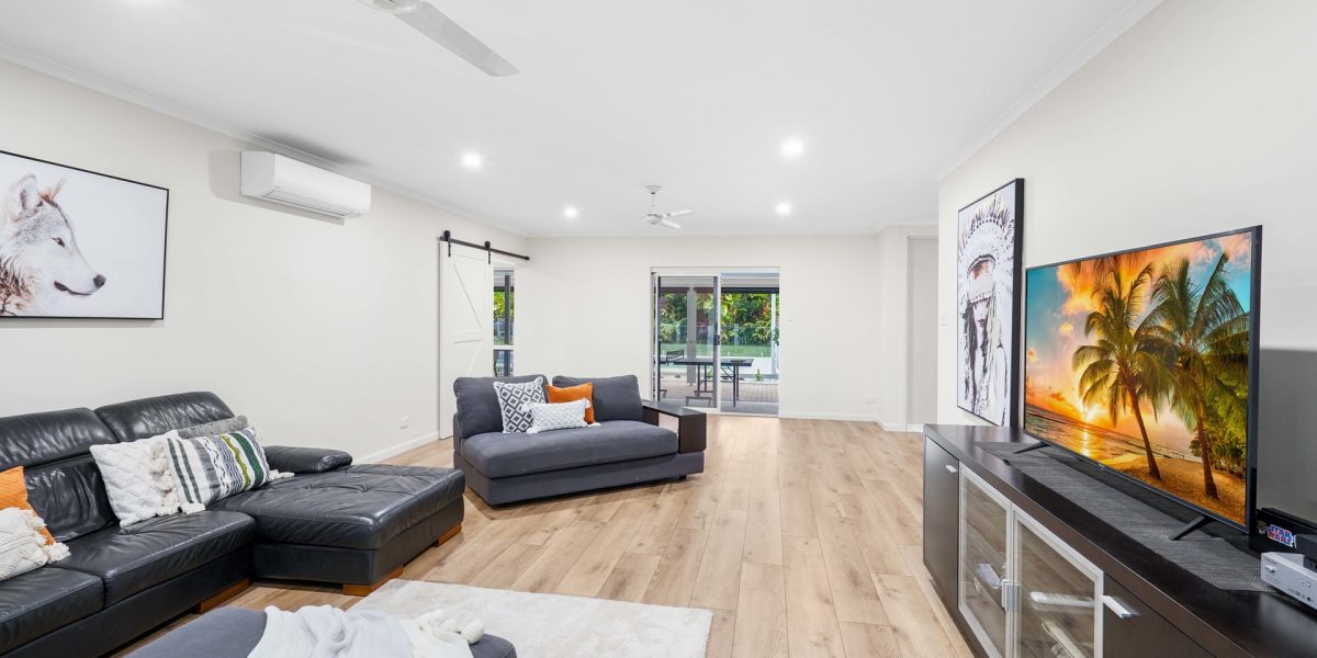 14 Joseph Banks Close, Kewarra Beach, QLD 4879 AUS