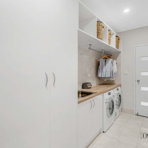 14 Joseph Banks Close, Kewarra Beach, QLD 4879 AUS
