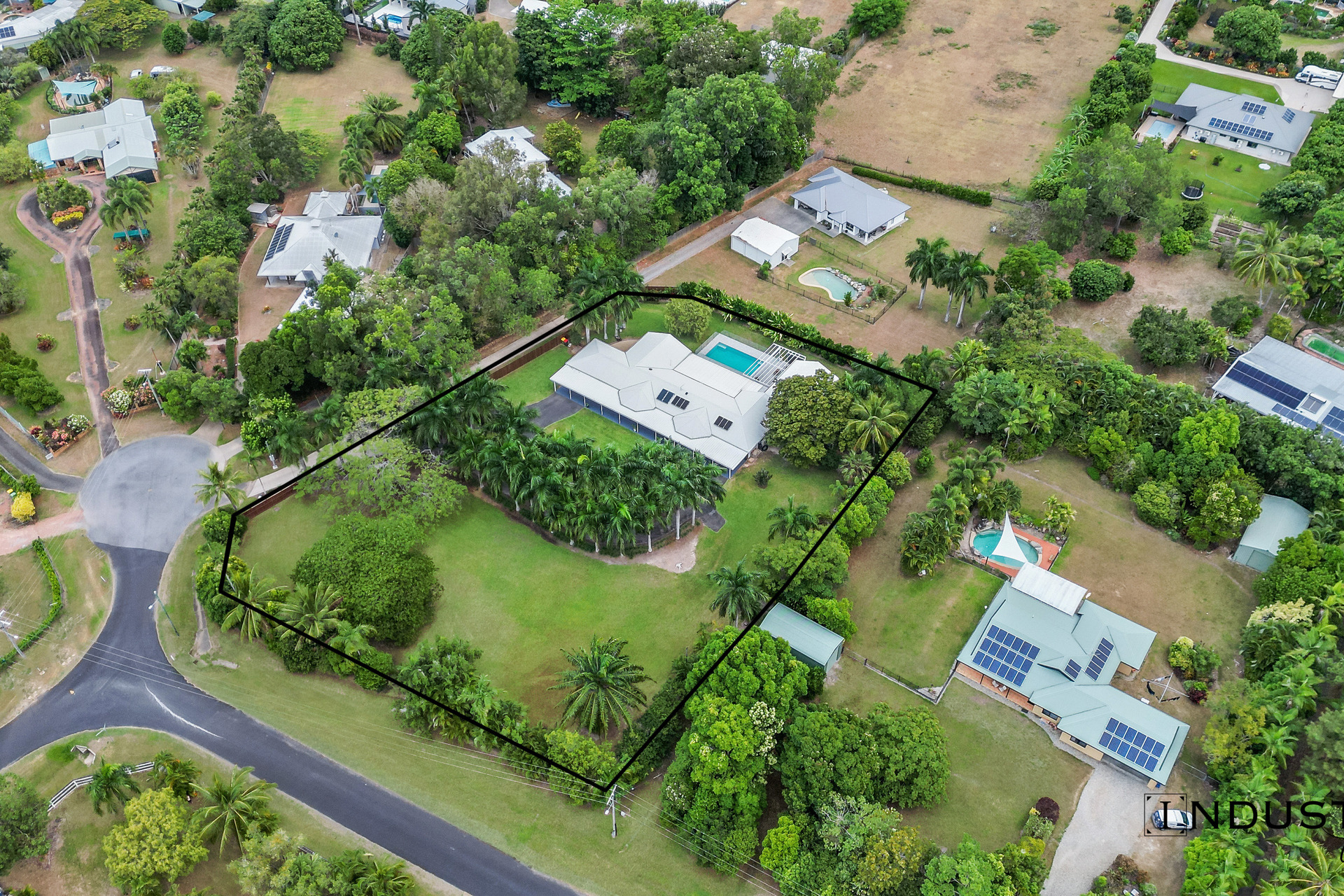 14 Joseph Banks Close, Kewarra Beach, QLD 4879 AUS