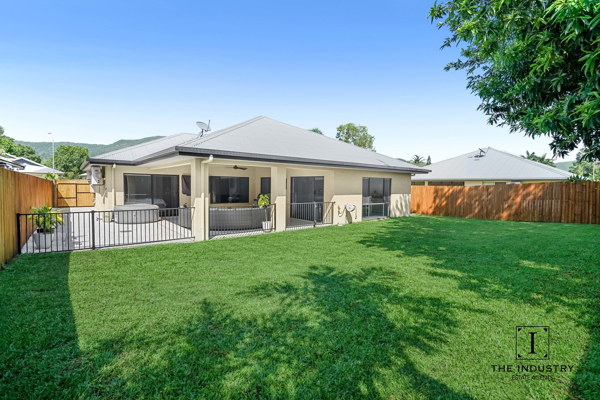 3 Norwood Crescent, Trinity Park, QLD 4879 AUS