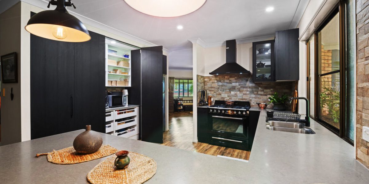 170 Graham Road, Tolga, QLD 4882 AUS