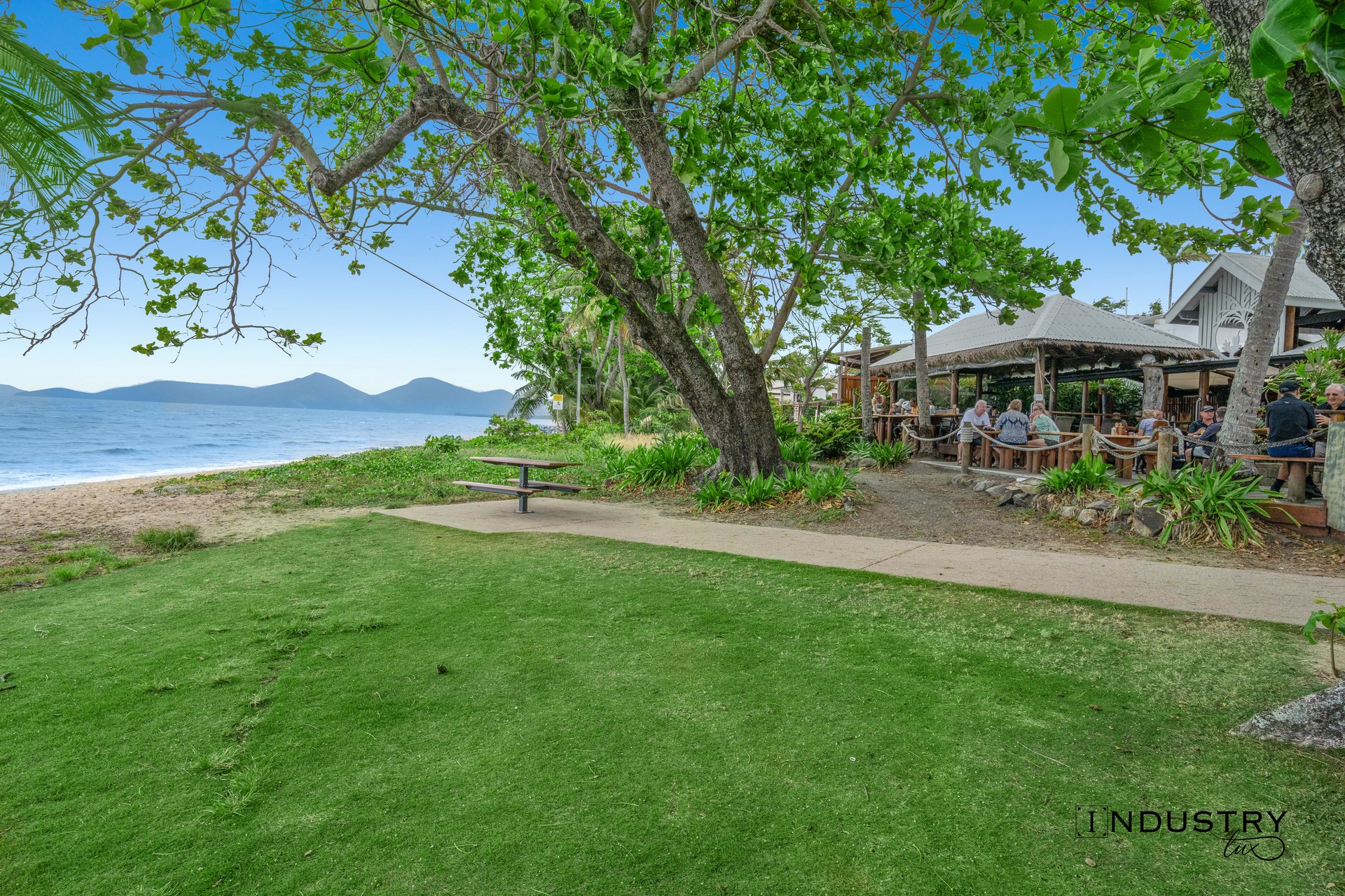 20 Poinsettia Street, Holloways Beach, QLD 4878 AUS