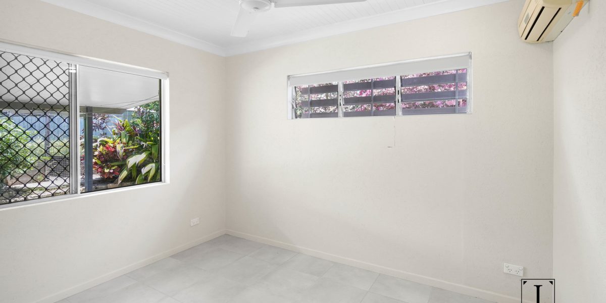 1 Rudder Street, Clifton Beach, QLD 4879 AUS