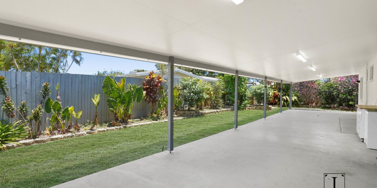 1 Rudder Street, Clifton Beach, QLD 4879 AUS