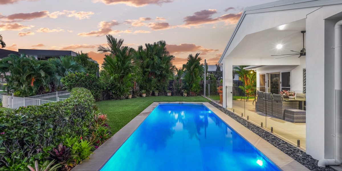 4 Lagoon Drive, Trinity Beach, QLD 4879 AUS