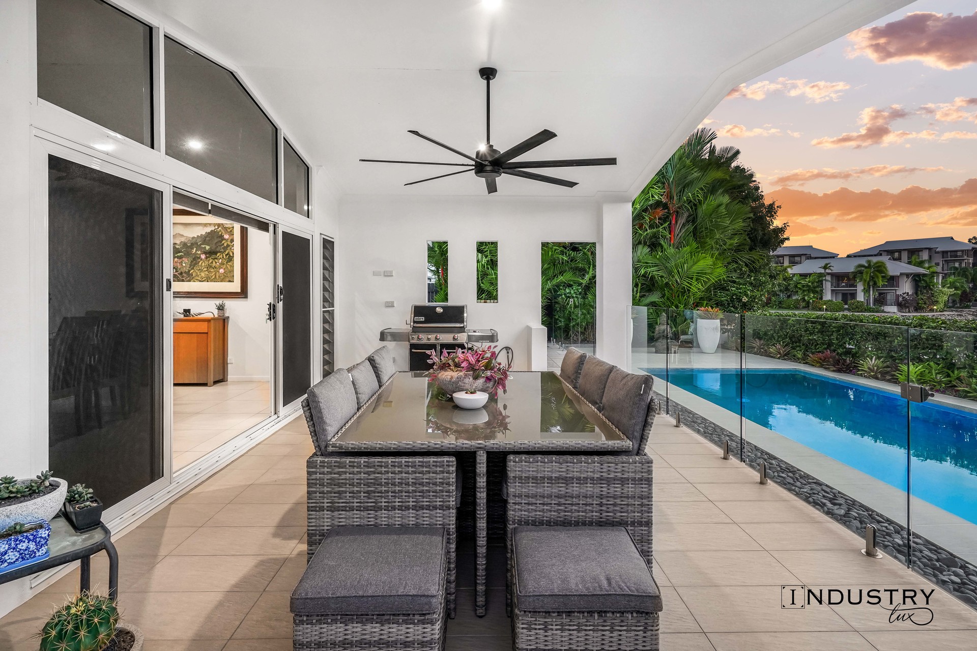 4 Lagoon Drive, Trinity Beach, QLD 4879 AUS