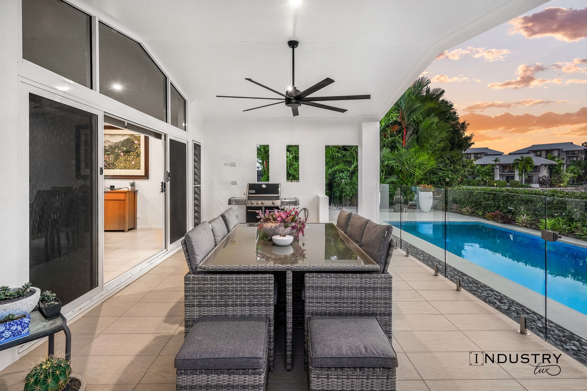 4 Lagoon Drive, Trinity Beach, QLD 4879 AUS