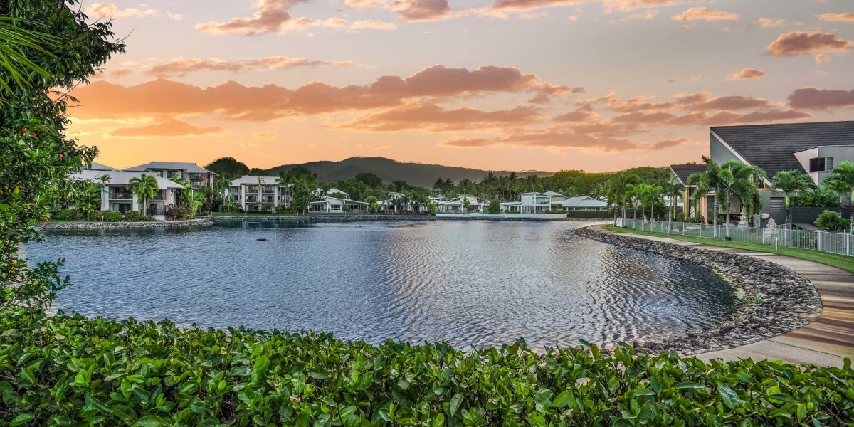 4 Lagoon Drive, Trinity Beach, QLD 4879 AUS