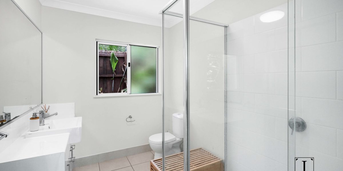 13 Flow Close, Trinity Beach, QLD 4879 AUS