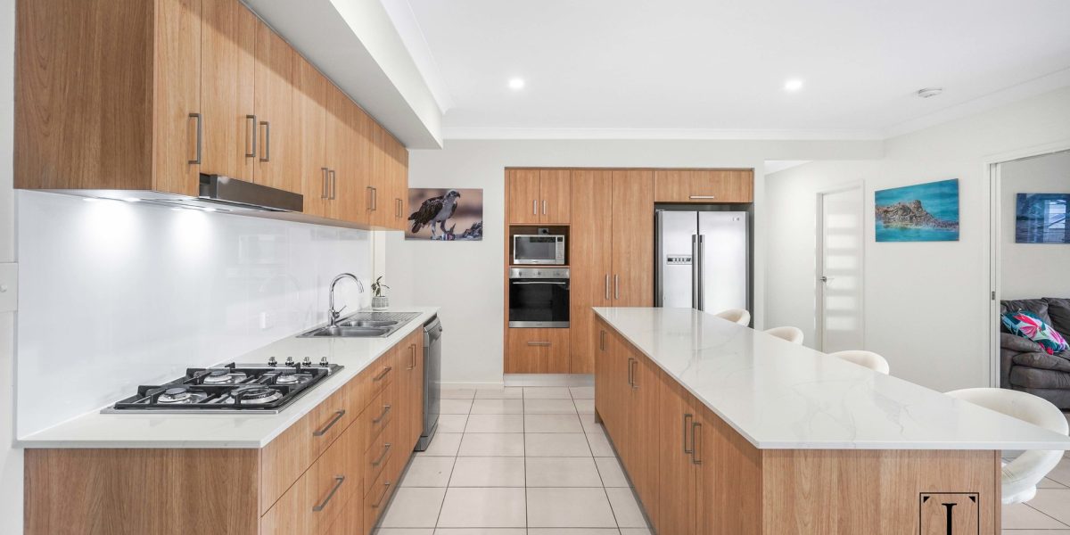 13 Flow Close, Trinity Beach, QLD 4879 AUS