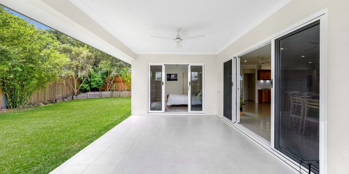13 Flow Close, Trinity Beach, QLD 4879 AUS