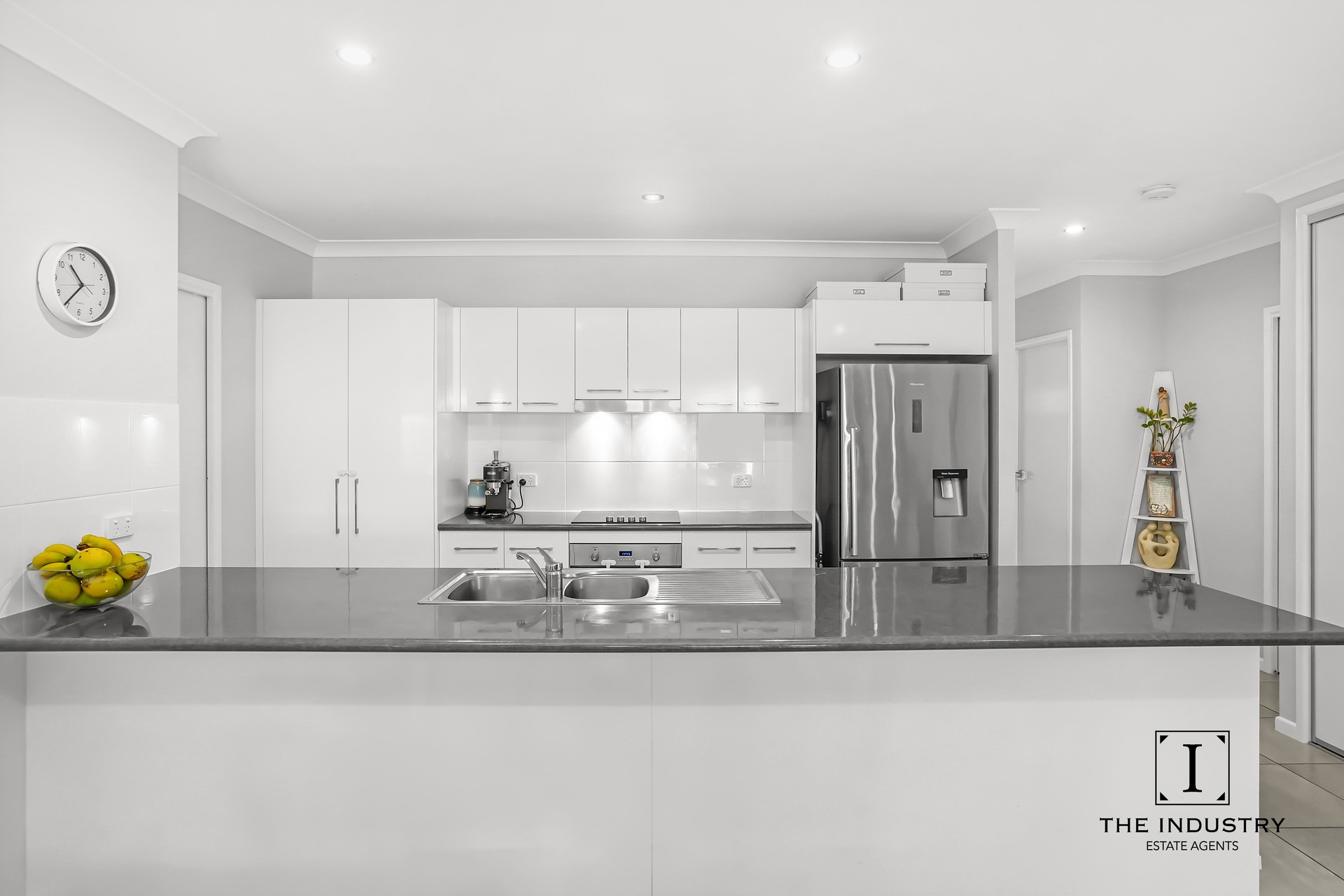 15 Conical Close, Trinity Beach, QLD 4879 AUS