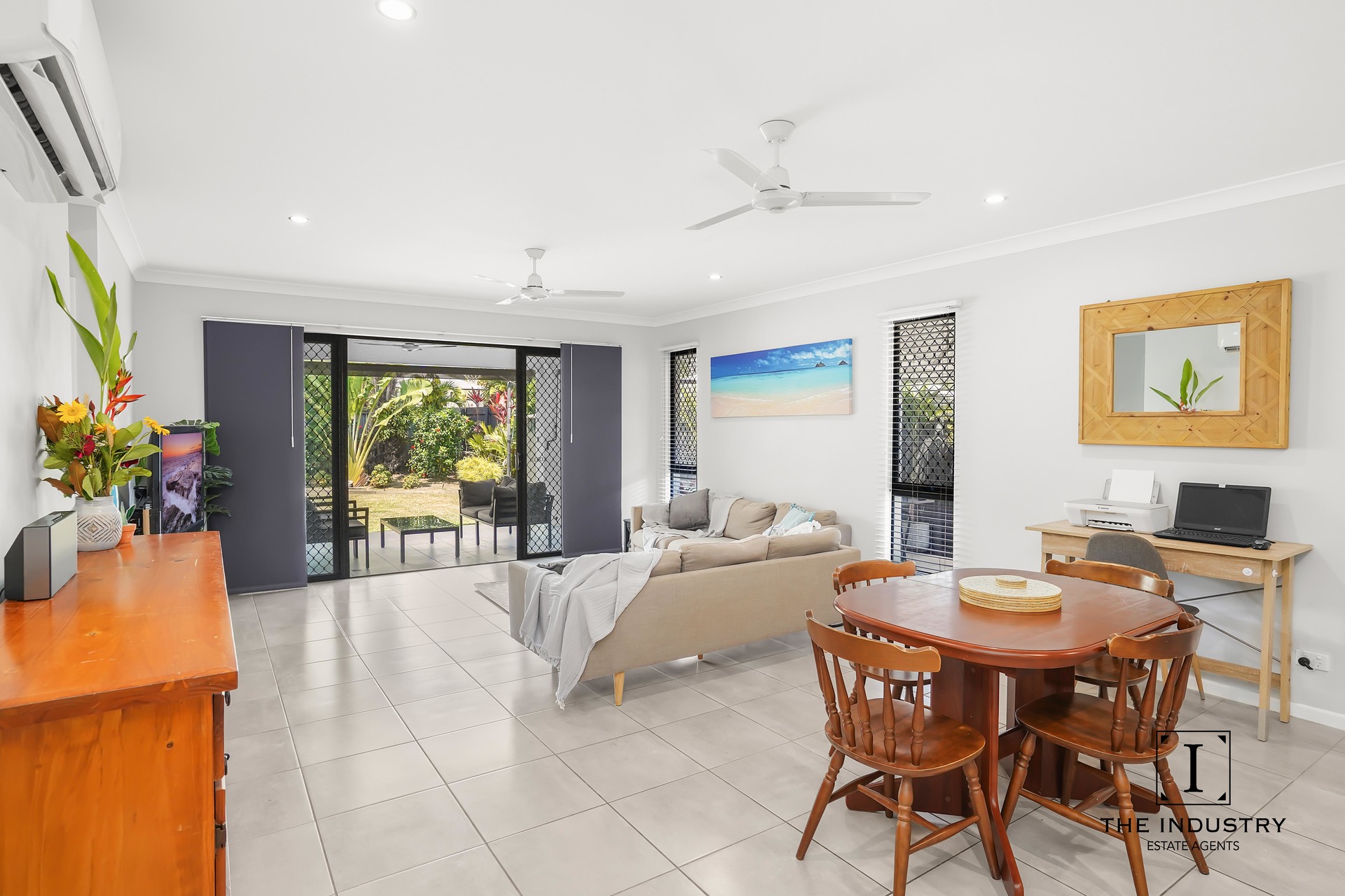 15 Conical Close, Trinity Beach, QLD 4879 AUS