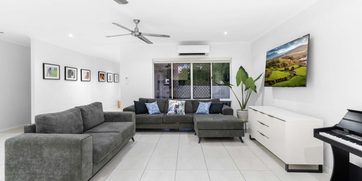 5 Bligh Close, Clifton Beach, QLD 4879 AUS
