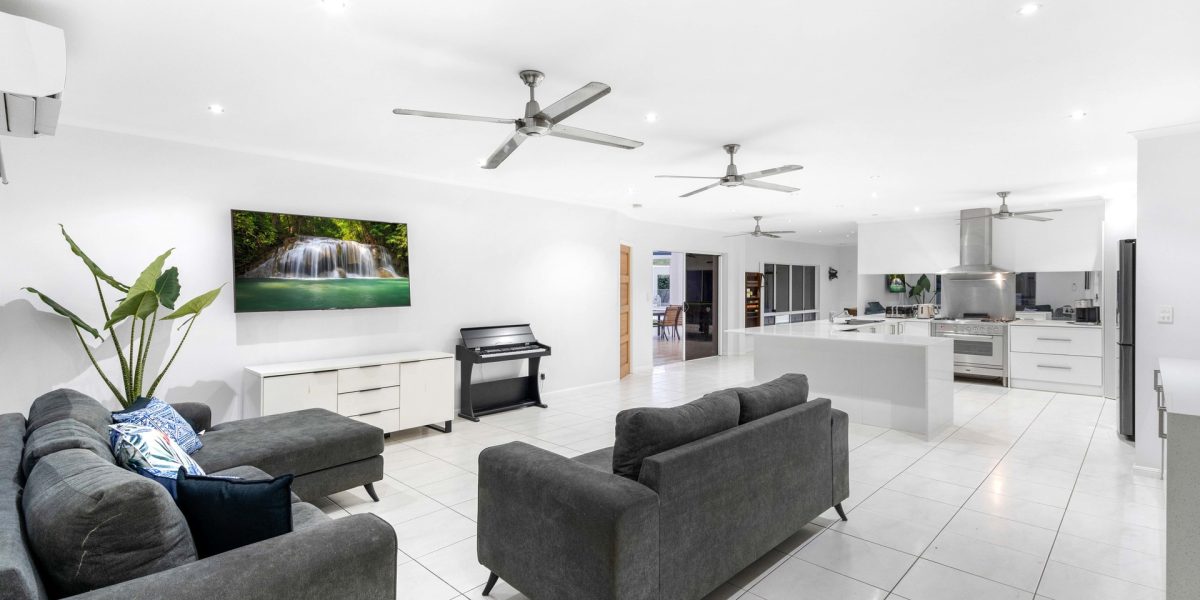 5 Bligh Close, Clifton Beach, QLD 4879 AUS