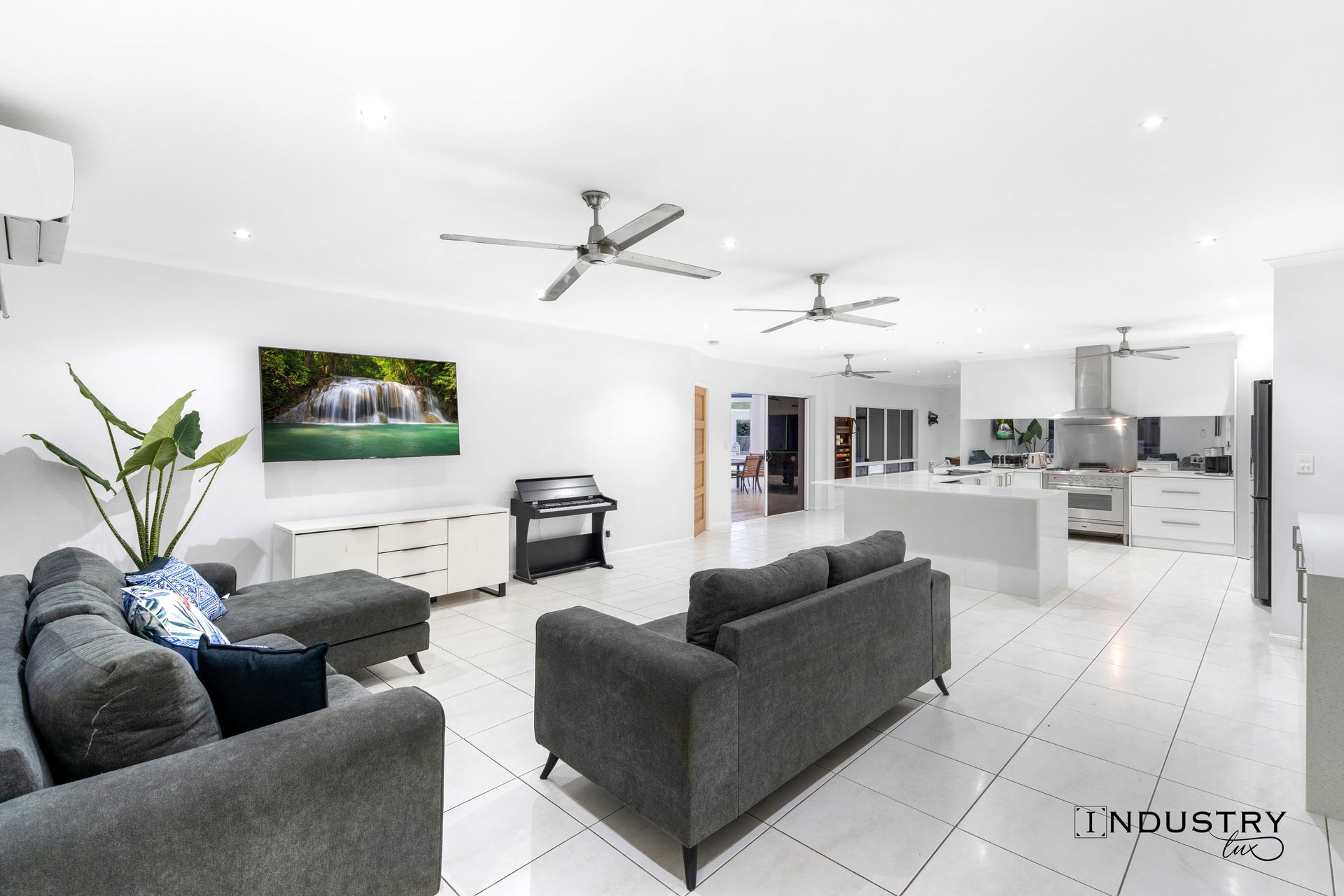 5 Bligh Close, Clifton Beach, QLD 4879 AUS