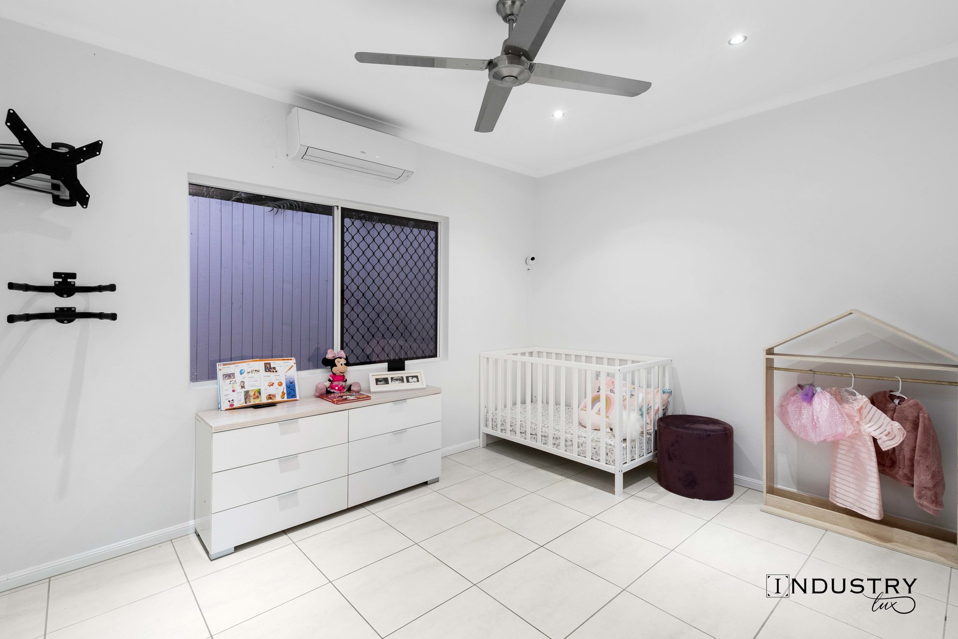 5 Bligh Close, Clifton Beach, QLD 4879 AUS