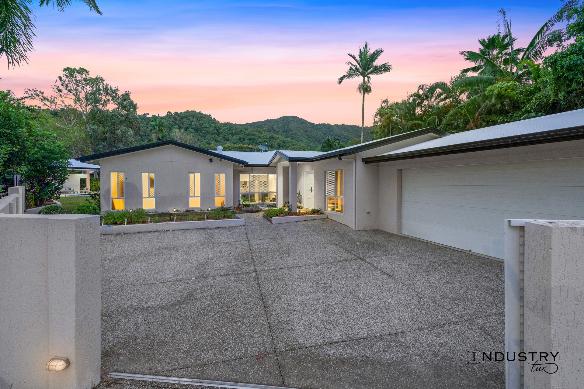 5 Bligh Close, Clifton Beach, QLD 4879 AUS