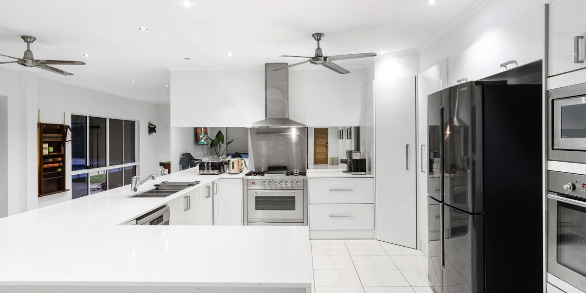 5 Bligh Close, Clifton Beach, QLD 4879 AUS