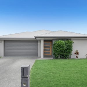 14 Master Circuit, Trinity Beach, QLD 4879 AUS