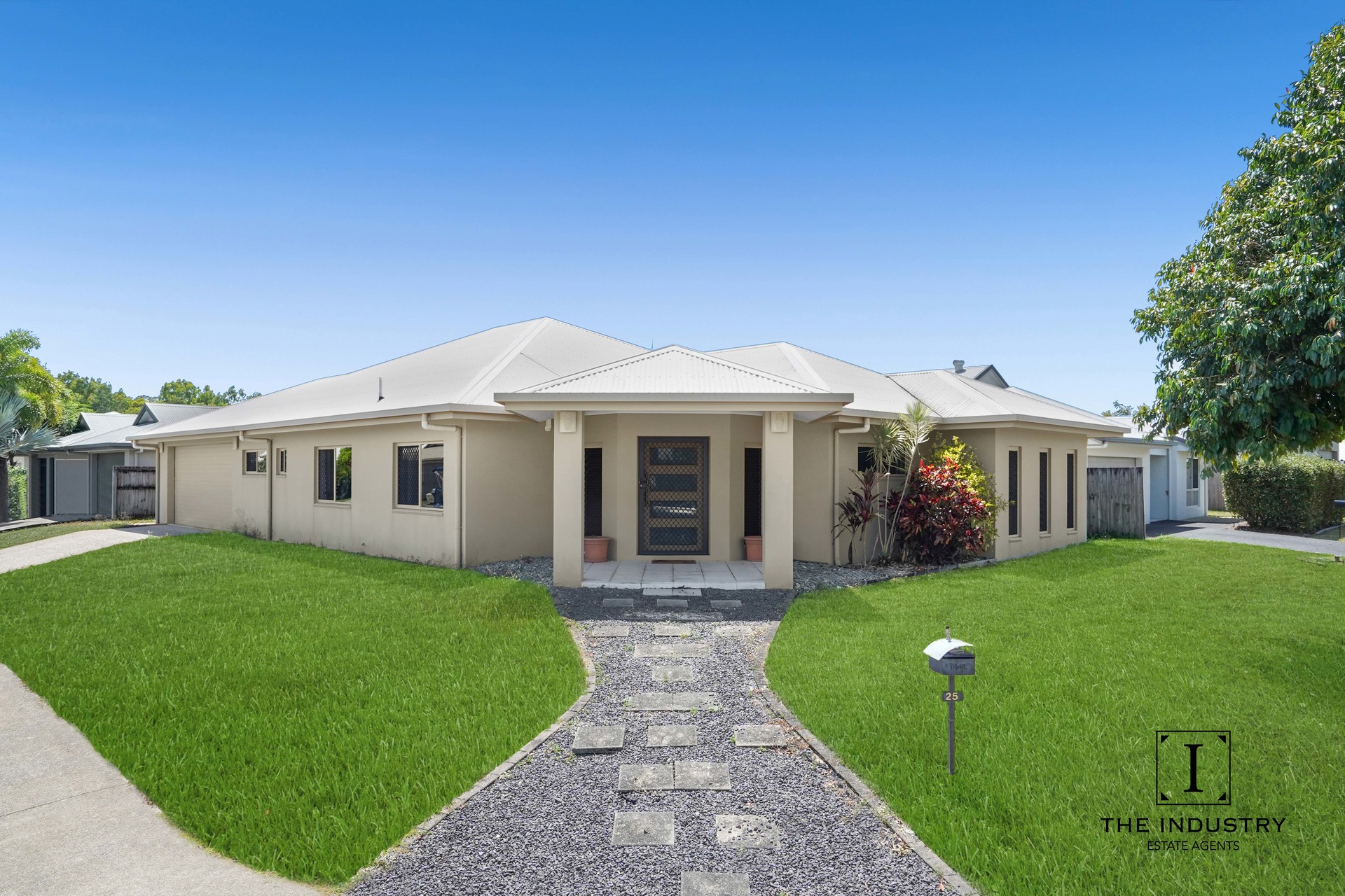 25 Fossilbrook Bend, Trinity Park, QLD 4879 AUS