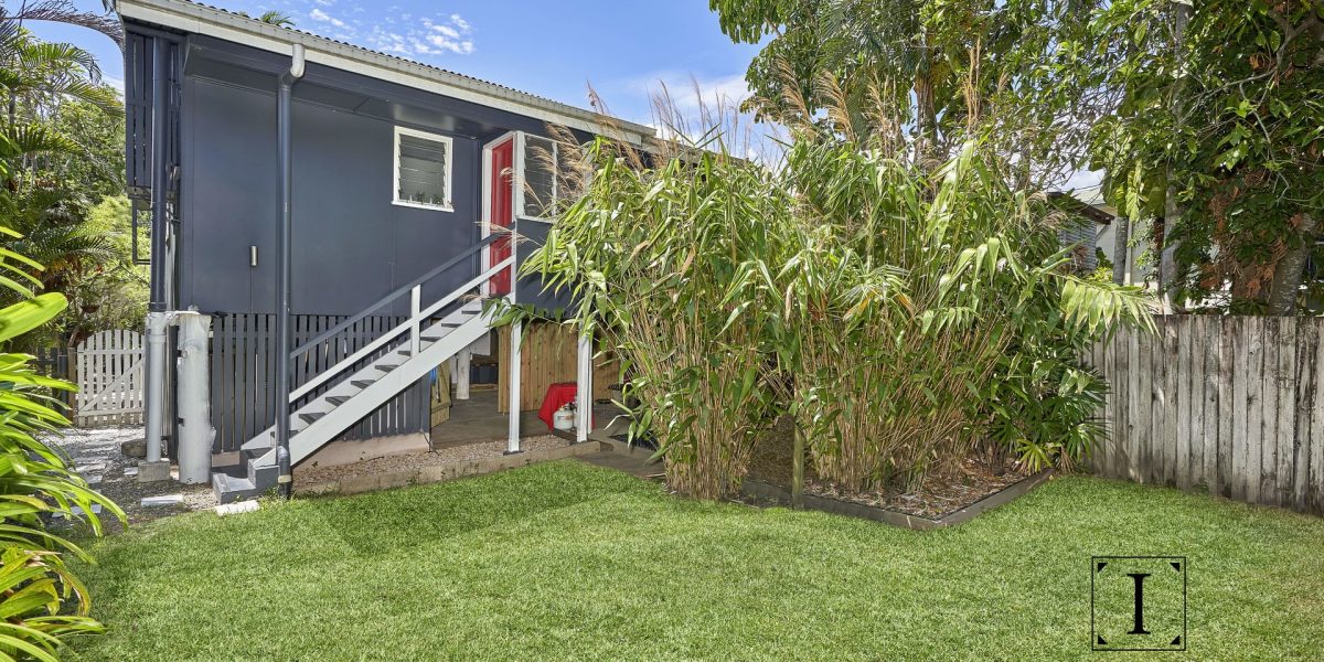 20 Grove Street, Cairns North, QLD 4870 AUS