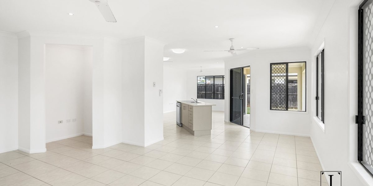 23 Goldberg Close, White Rock, QLD 4868 AUS