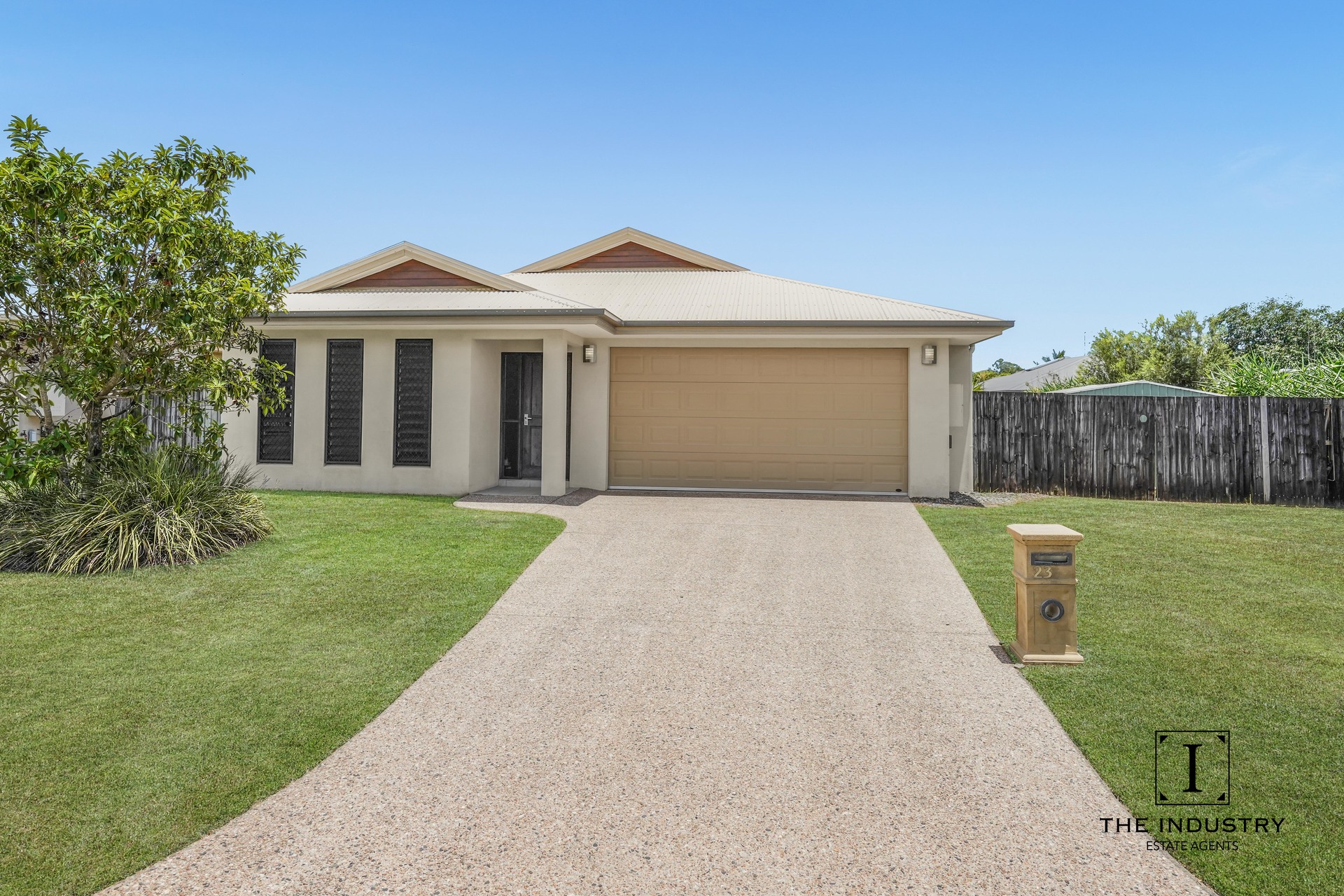 23 Goldberg Close, White Rock, QLD 4868 AUS