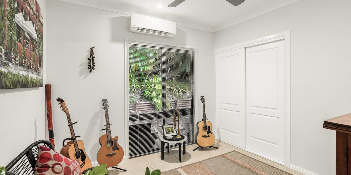 74 Leonard Street, Kewarra Beach, QLD 4879 AUS
