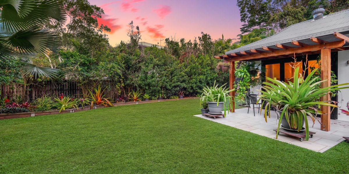 74 Leonard Street, Kewarra Beach, QLD 4879 AUS