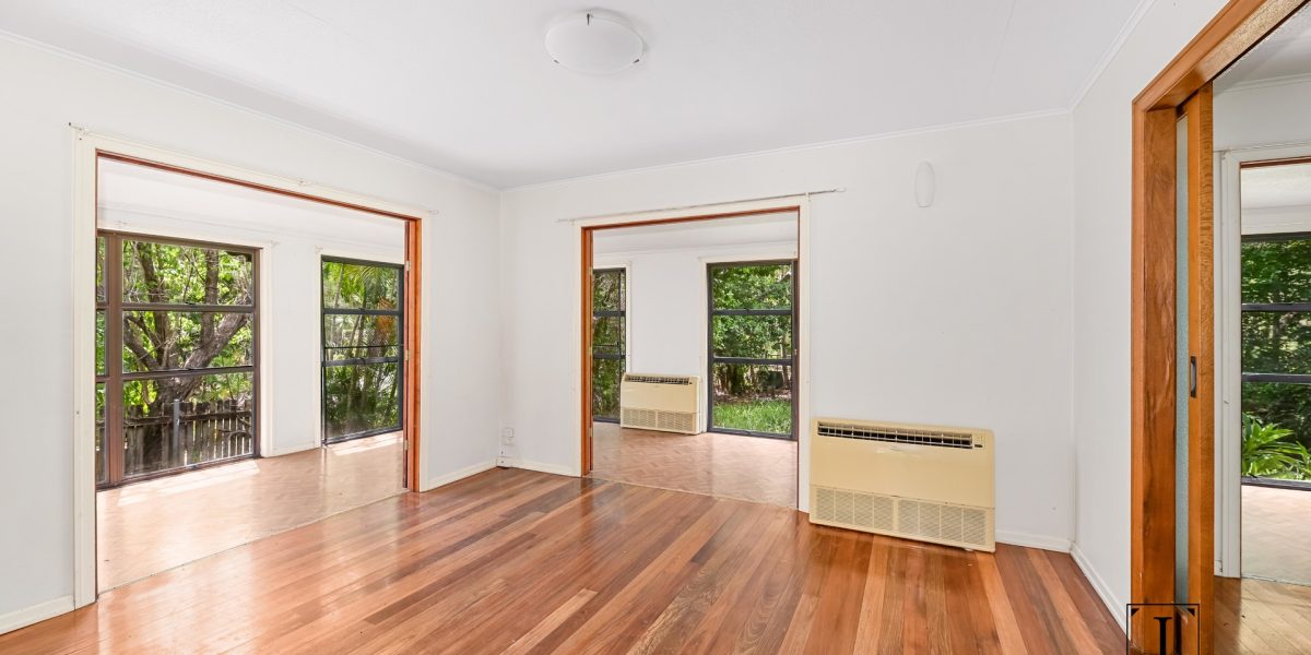 5 Curlew Street, East Trinity, QLD 4871 AUS