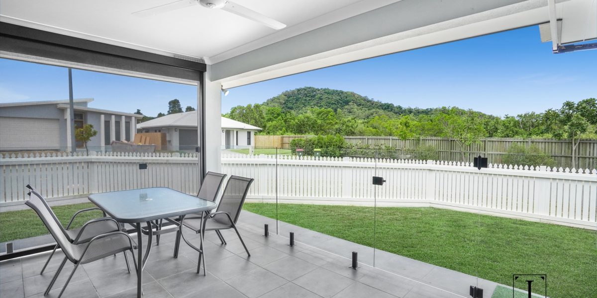 20 Master Circuit, Trinity Beach, QLD 4879 AUS