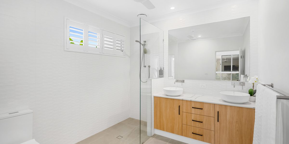 32A Leonard Street, Kewarra Beach, QLD 4879 AUS