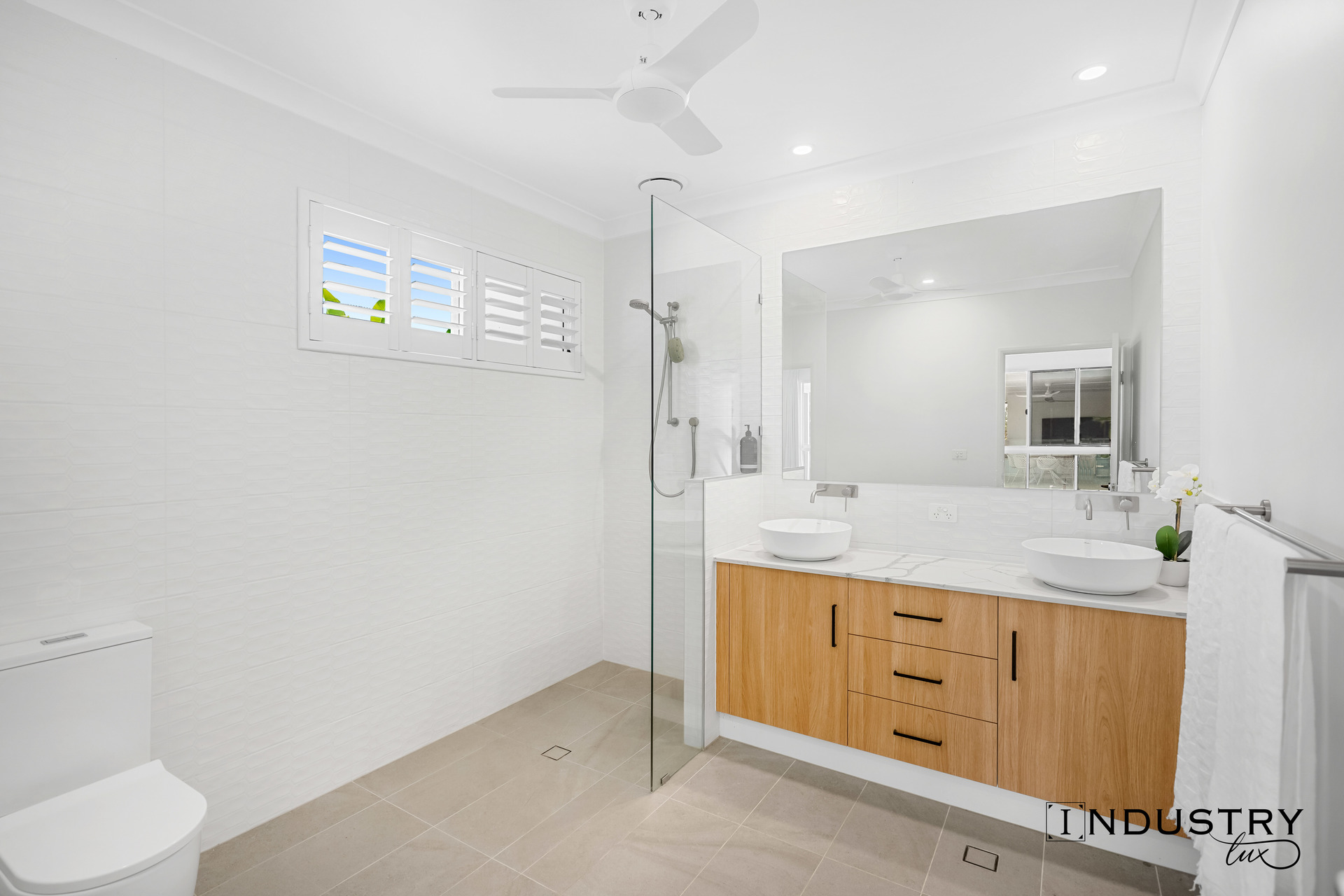 32A Leonard Street, Kewarra Beach, QLD 4879 AUS