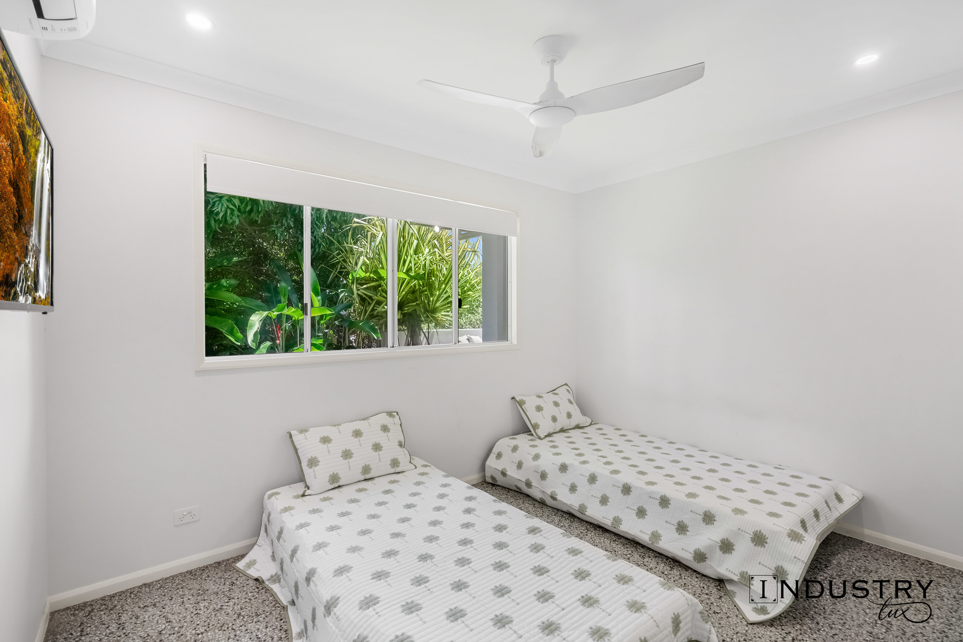 32A Leonard Street, Kewarra Beach, QLD 4879 AUS