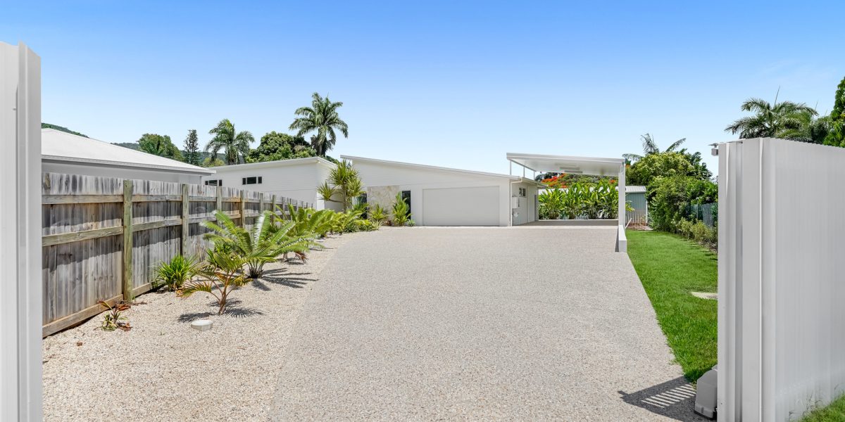 32A Leonard Street, Kewarra Beach, QLD 4879 AUS