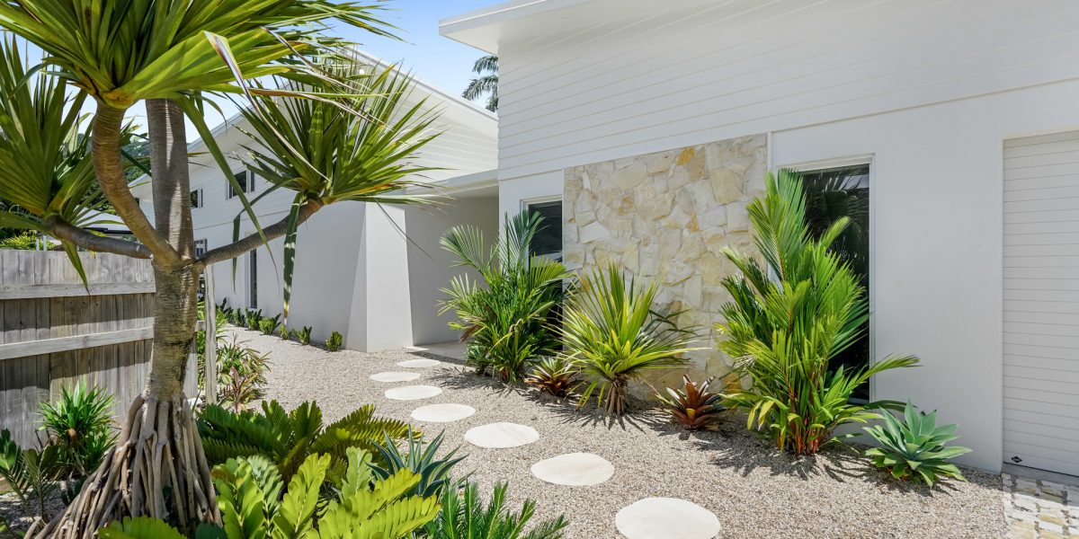 32A Leonard Street, Kewarra Beach, QLD 4879 AUS