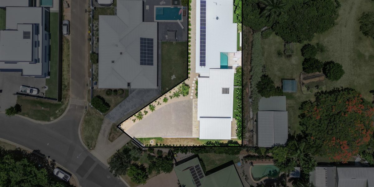 32A Leonard Street, Kewarra Beach, QLD 4879 AUS