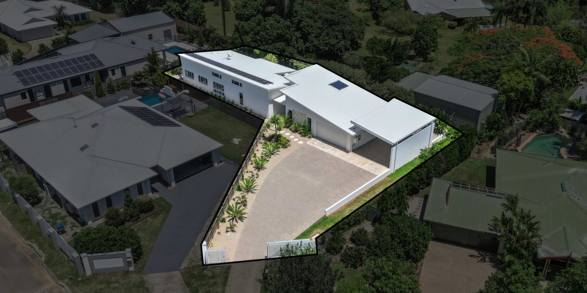 32A Leonard Street, Kewarra Beach, QLD 4879 AUS