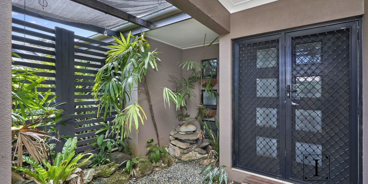 8 Starr Close, Bentley Park, QLD 4869 AUS