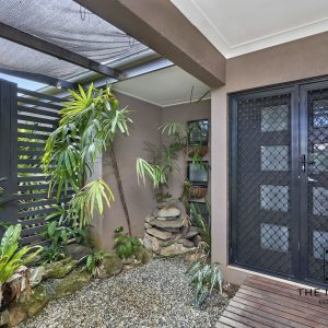 8 Starr Close, Bentley Park, QLD 4869 AUS