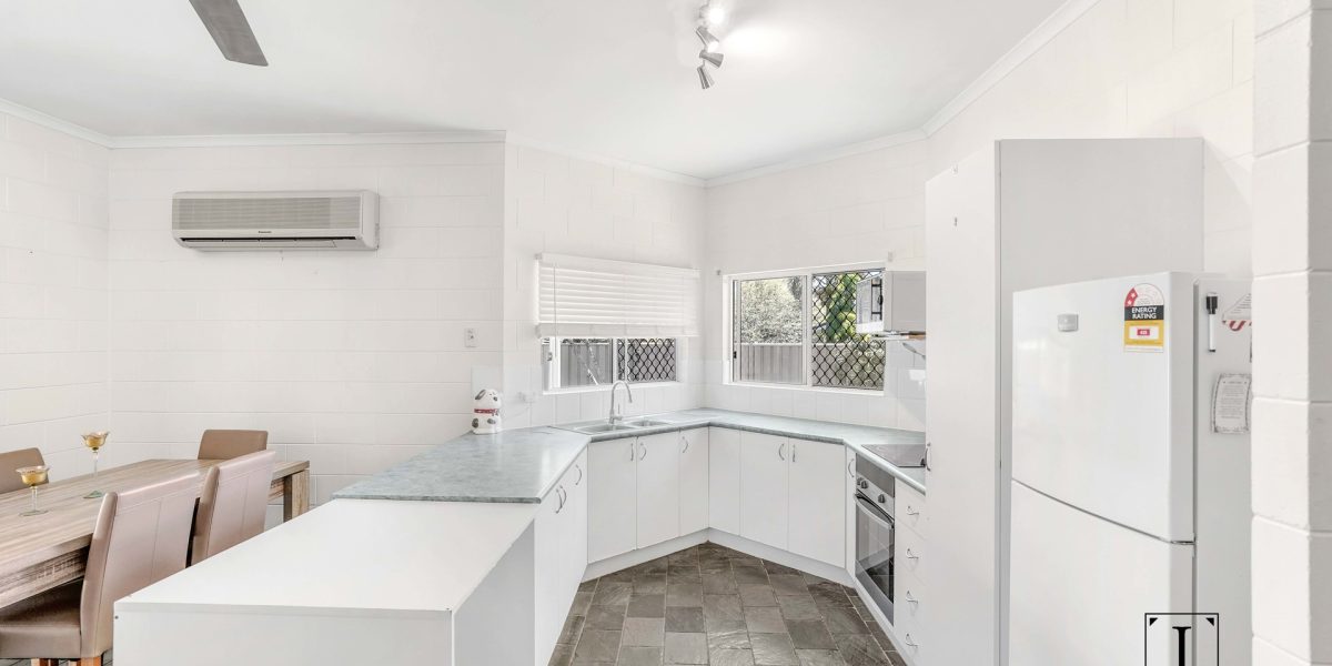 11 Whale Close, Kewarra Beach, QLD 4879 AUS
