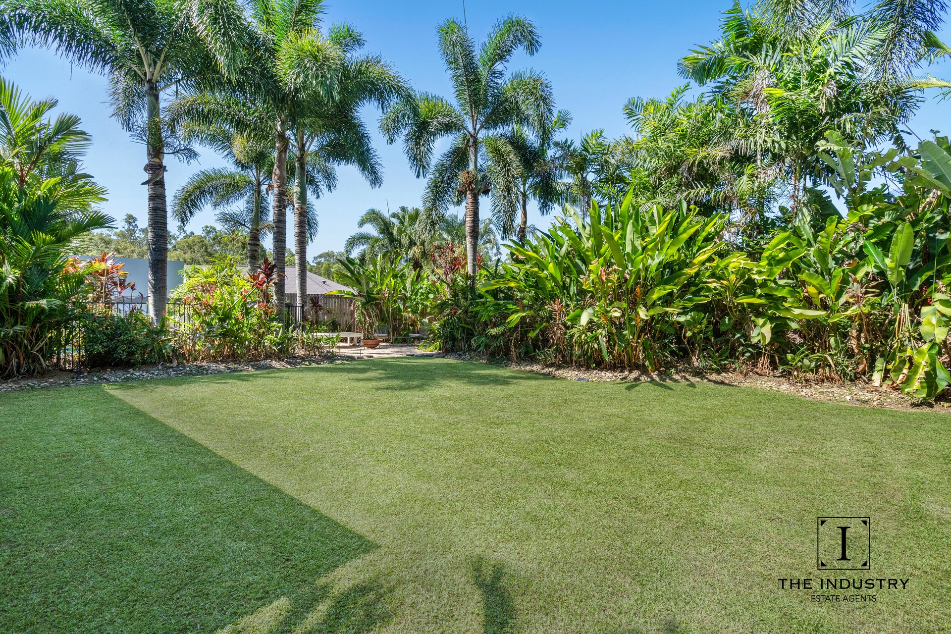 1 Megalong Close, Smithfield, QLD 4878 AUS