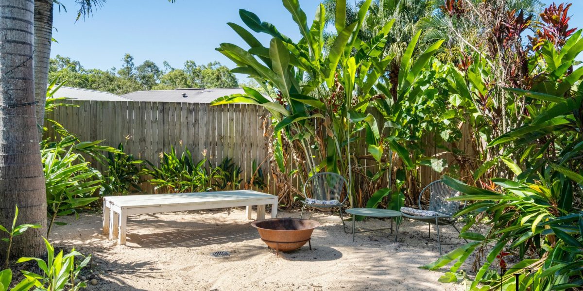 1 Megalong Close, Smithfield, QLD 4878 AUS