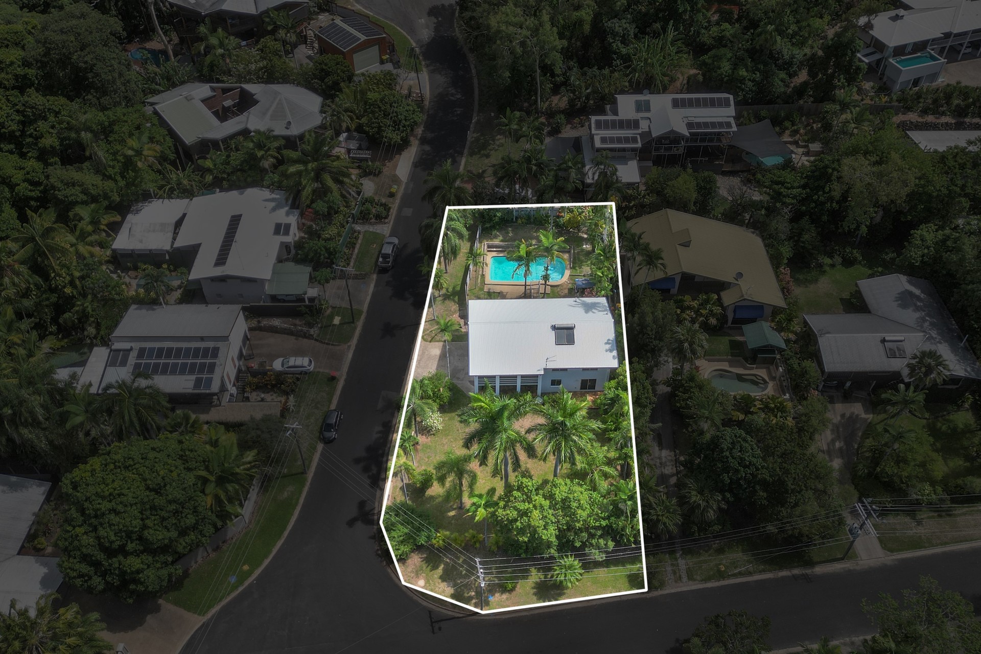 9-13 Trinidad Close, Trinity Beach, QLD 4879 AUS