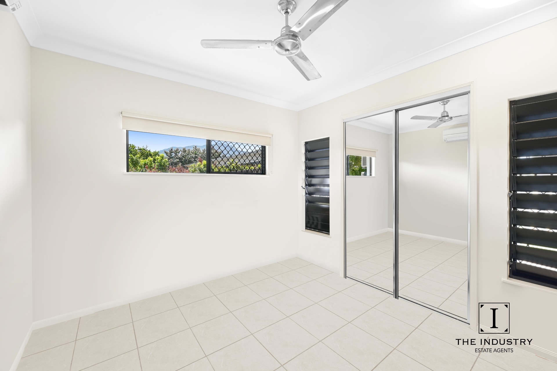 44 Fossilbrook Bend, Trinity Park, QLD 4879 AUS