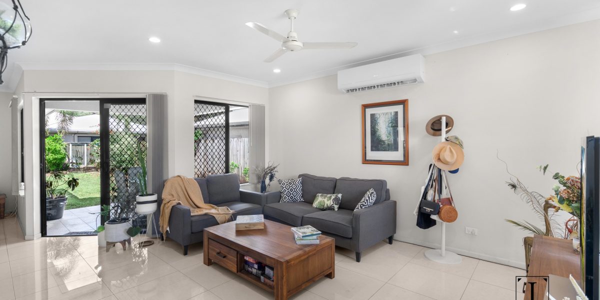 15 Landsborough Drive, Smithfield, QLD 4878 AUS