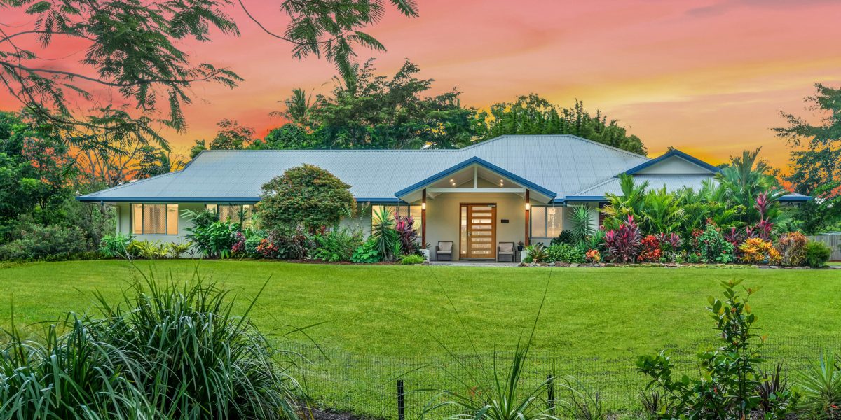 13-15 Stevens Street, Clifton Beach, QLD 4879 AUS